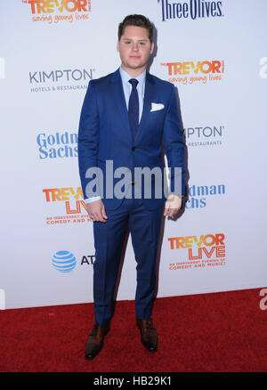 Beverly Hills, CA, USA. 4. Dezember 2016. Matt Shively. TrevorLIVE Los Angeles 2016 Spendenaktion statt im Beverly Hilton Hotel. Bildnachweis: Birdie Thompson/AdMedia Credit: Birdie Thompson/AdMedia/ZUMA Draht/Alamy Live-Nachrichten Stockfoto