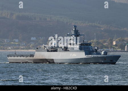 FGS-Ludwigshafen am Rhein (F264), eine Korvette Braunschweig-Klasse der deutschen Marine, Ankunft für Übung Joint Warrior 16-2. Stockfoto