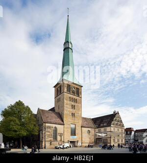 Der Markt Church St. Nicolai und Hochzeit Kapelle, Pferde Markt, Altstadt Hameln, Niedersachsen, Deutschland Stockfoto