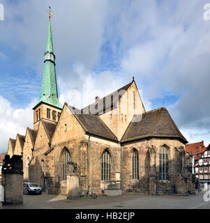 Kirche St. Nicolai, Pferdemarkt, Altstadt Hameln, Niedersachsen, Deutschland zu vermarkten. Stockfoto