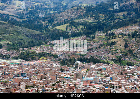 Aerial View Stadtansicht von Huaraz mit Hindernissen, Peru Stockfoto