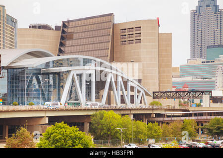 Philips Arena und CNN Center in Atlanta, GA Stockfoto