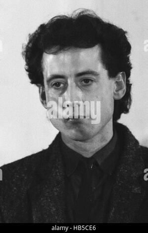 Peter Tatchell.    Michael Foot unterstützt Peter Tatchell als Kandidat der Labour in Bermondsey durch Wahl, 1983.  Simon Hughes stand für die liberale Partei. Nach einer bitteren Kampagne die Liberalen verwendet homophobe Abstriche gegen Tatchell riesige Gewinne machen und nahm den Platz *** lokalen Caption *** mit Mehrheit der abgegebenen Stimmen. Labour Abstimmung fiel von 63,6 Prozent im Mai 1979 auf 26,1 Prozent als Tatchell ein entferntes zweites kam, während der konservative Kandidat, Robert Hughes, nur vierten Platz geschafft. Mit einem Schwung von 44,2 % bleibt die 1983 Bermondsey Nachwahl der größten Nachwahl sw Stockfoto