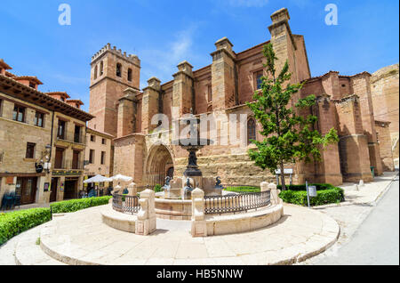 Gotische Colegiata de Santa María, Plaza De La Iglesia, Mora de Rubielos, Aragon, Spanien Stockfoto