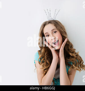 Glückliche Prinzessin Mädchen Stockfoto