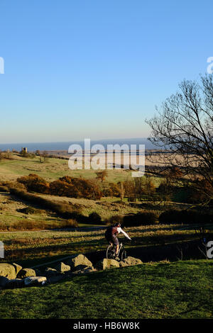 Hadleigh Olympische Bike-Park, mit Blick auf Hadleigh Castle Stockfoto