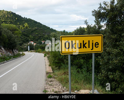 Die Straße in Okuklje, Mljet, Kroatien. Stockfoto