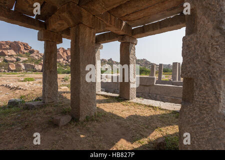 Tempelruinen in Hampi, Karnakata, Indien Stockfoto
