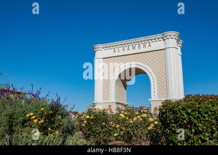 Das große Alhambra Symbol Wahrzeichen von Los Angeles, Kalifornien Stockfoto