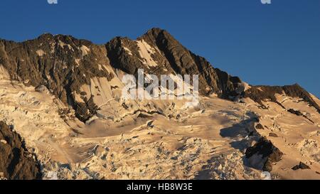 Gipfel des Mt Sefton und Gletscher Stockfoto