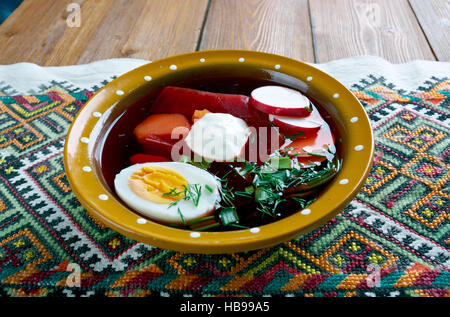 Kalte rote-Beete-Suppe Stockfoto