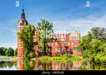 Muskauer Park und Schloss Muskau Stockfoto