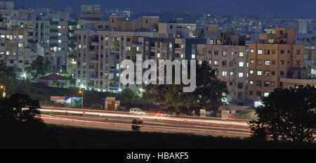 Nacht street view, Pune Stockfoto