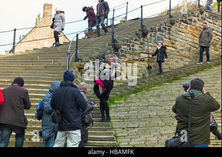 Fotografen fotografieren Goth-Wochenende in Whitby Stockfoto