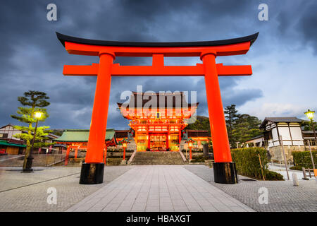 Fushimi-Inari-Schrein in Kyōto, Japan. Stockfoto