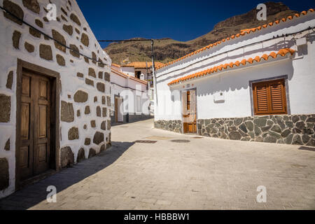 Retro-Sepia Bild von einem kleinen lokalen Haus in Fataga Stadt in Gran Canaria, Spanien Stockfoto