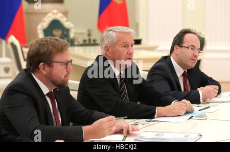 Moskau, Russland. 6. Dezember 2016. Generalsekretär des Rates der Europa Thorbjorn Jagland während eines Treffens mit der russische Präsident Vladimir Putin im Kreml 6. Dezember 2016 in Moskau, Russland. Bildnachweis: Planetpix/Alamy Live-Nachrichten Stockfoto