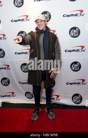 St. Paul, USA. 5. Dezember 2016. Diplo auf dem roten Teppich für Jingle Ball 2016 im Xcel Energy Center © Foto Zugang/Alamy Live-Nachrichten Stockfoto