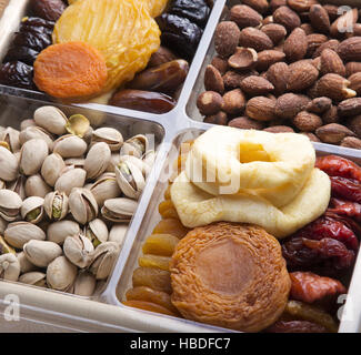 Getrockneten Früchten und Nüssen Stockfoto