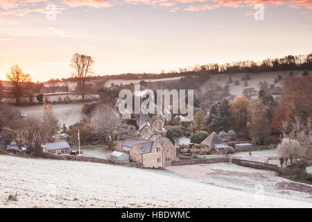 Das Dorf Naunton in den Cotswolds. Stockfoto