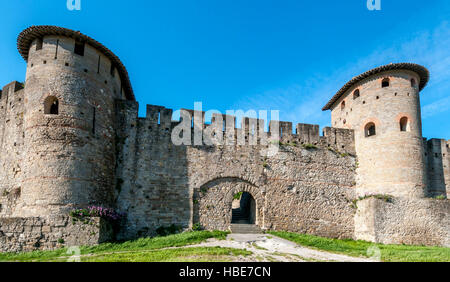 Mauern der mittelalterlichen Stadt Carcassonne, Aude, Occitanie, Frankreich, Europa Stockfoto