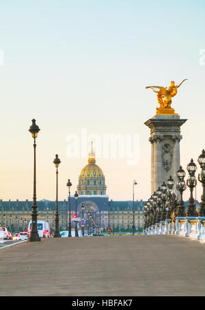 Les Invalides in Paris Ar Sonnenaufgang Gebäude Stockfoto