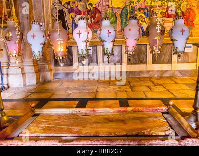 Salbung Stein Weihrauch Mosaik Kirche des Heiligen Grabes Jerusalem Israel.  Kirche in 1114 bis 1170 n. Chr. erweitert enthält Jesus Tomb und Golgatha Stockfoto