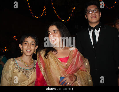 Schauspieler Aamir Khan ex Frau Reena Dutta Junaid Ira Hochzeit Zeremonie Imran Khan Avantika Malik 24 Pali Hill Bungalows Mumbai Stockfoto