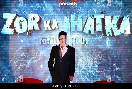 Shah Rukh Khan, indischer Bollywood-Schauspieler, der die TV-Show Zor Ka Jhatka im Imagine TV in Mumbai Indien startet Stockfoto