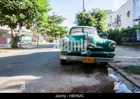 Amerikanische Oldtimer in Havanna Stockfoto