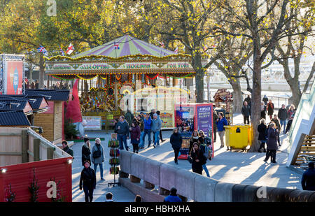 Southbank Centre Christmas Market, South Bank, London Borough of Lambeth, Greater London, England, Vereinigtes Königreich Stockfoto