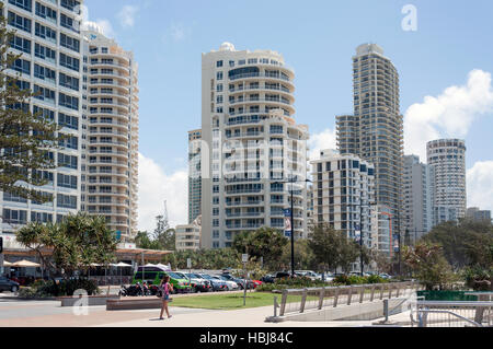 Hochhauswohnungen, The Esplanade, Surfers Paradise, City of Gold Coast, Queensland, Australien Stockfoto