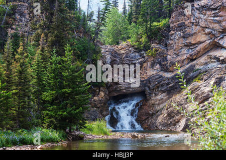 Wasserfall im Gletscherpark Stockfoto