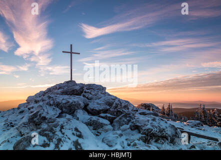 Sonnenaufgang am großen Arber Berg, Bayern, Deutschland Stockfoto