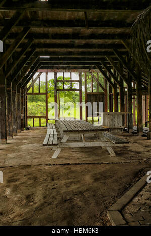 Innenseite aufgegeben Coffee Factory in Suriname. Stockfoto