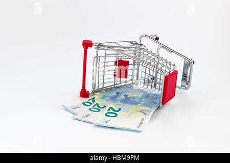 Warenkorb mit Euro-Banknoten Stockfoto