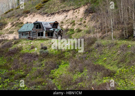 Verlassene Wohnungen in ländlichen Colorado Stockfoto