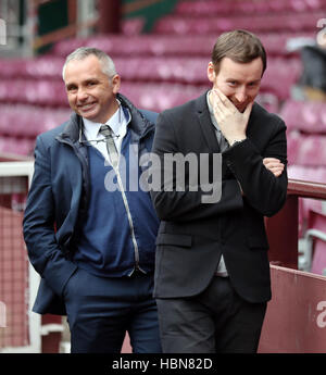 Neue Manager Ian Cathro Heart of Midlothian (rechts) und John Colquhoun nach einer Pressekonferenz im Tynecastle, Edinburgh. Stockfoto