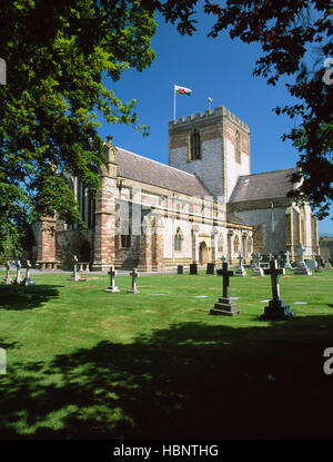 St Asaph Cathedral, Nord-Ost suchen. Kleinste Kathedrale in England und Wales, Denbighshire, North Wales, UK Stockfoto