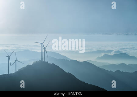 Windkraftanlagen auf den Blue Ridge mountains Stockfoto