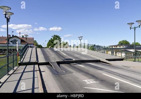 Öffnen der Zugbrücke über den Goeta Kanal Stockfoto