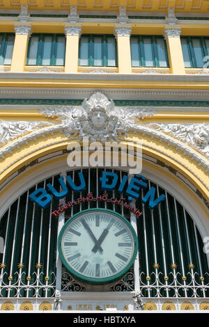 Außenansicht des General Post Office in Ho Chi Minh Stadt Saigon Stockfoto