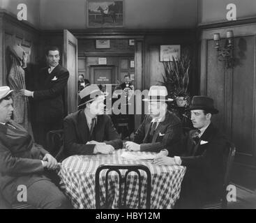 HOLD 'EM YALE, from left: Patricia Ellis, Buster Crabbe, 1935 Stock Photo -  Alamy