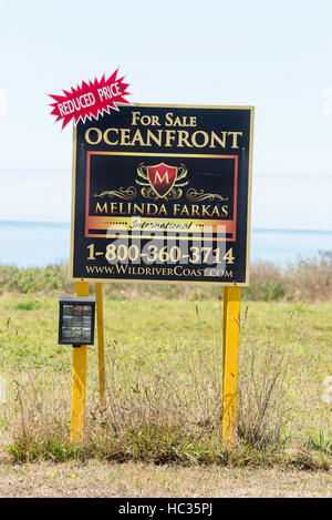 Direkt am Meer viel zu verkaufen in Del Norte County, Kalifornien. Stockfoto