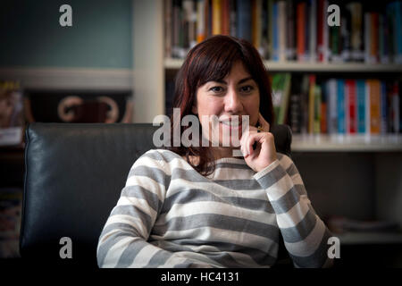 Prag, Tschechische Republik. 7. Dezember 2016. US-amerikanischer Schriftsteller Romani-armenischen Ursprungs Oksana Marafioti besucht Prag, Tschechische Republik, 7. Dezember 2016. © Katerina Sulova/CTK Foto/Alamy Live-Nachrichten Stockfoto