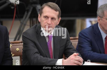 Moskau, Russland. 7. Dezember 2016. Russischen Regisseurs von der Foreign Intelligence Service Sergei Naryshkin während einer Sitzung der ständigen Mitglieder des Sicherheitsrats im Kreml 7. Dezember 2016 in Moskau, Russland. Bildnachweis: Planetpix/Alamy Live-Nachrichten Stockfoto