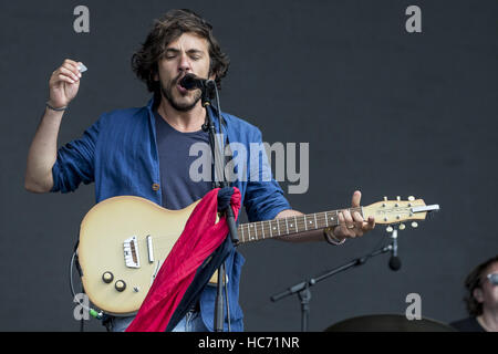 Jack Savoretti auf der Bühne die 2016 Boardmasters Surf und Musikfestival in Newquay, Cornwall.  Mitwirkende: Jack Savoretti wo: Newquay, Cornwall, Großbritannien wenn: 12. August 2016 Stockfoto