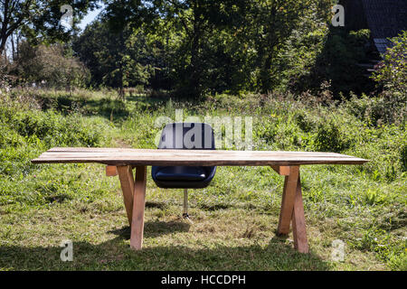 leerer Schreibtisch, outdoor-Büro Stockfoto