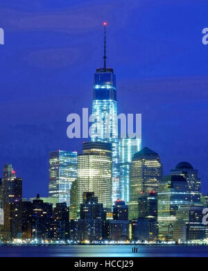 Skyline von Manhattan, New York, betrachtet über den Hudson River, New York, USA Stockfoto