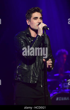 Busted Mitglied Charlie Simpson führt in der Graham Norton Show in den Londoner Studios gedreht. London. Stockfoto